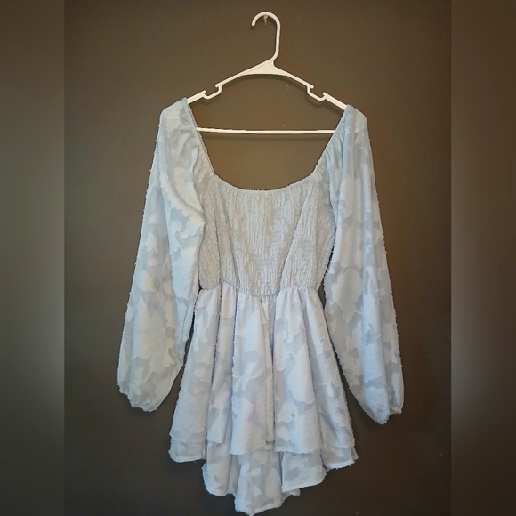 RUE 21 WOMEN'S SIZE LARGE LONG SLEEVE BLUE FLORAL BODY SUIT 💙 - Picture 3 of 3